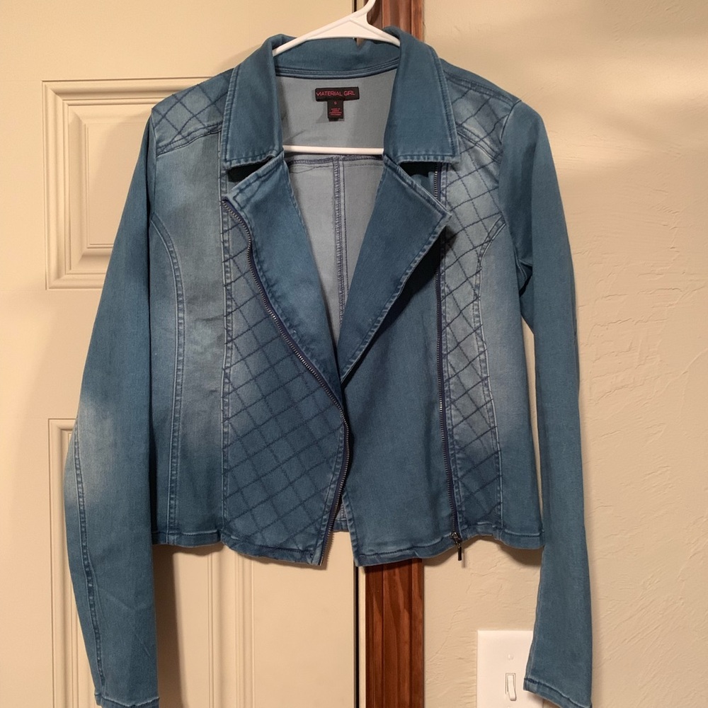 Cropped Denim Jacket